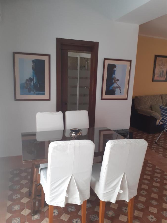 Apartamentos Isabel Maro Extérieur photo